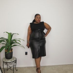 Faux leather pencil skirt